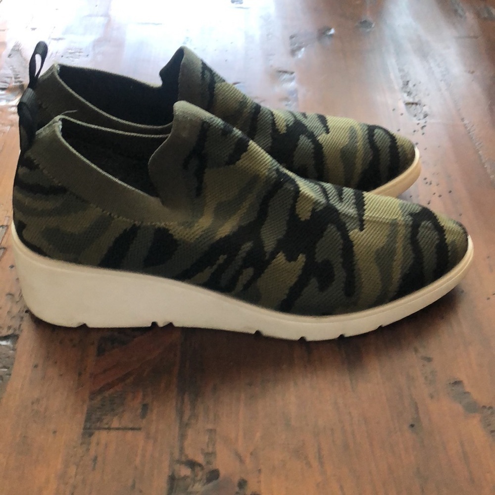 Steven by Steve Madden Camo Sneakers 8